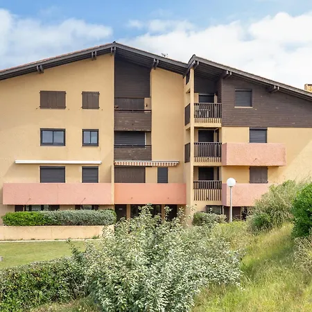 A Deux Pas Des Commerces Et De L'Ocean, Appartement Renove Avec Terrasse A Seignosse - Fr-1-239-413 Apartment